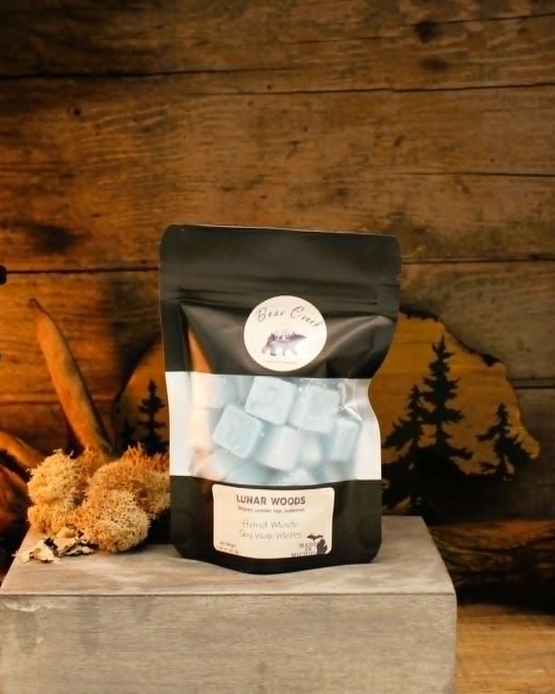 Lunar Woods soy wax melts